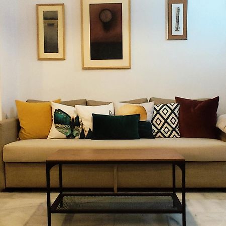 Apartamento San Luis. Plaza De Parking Gratis!!! Sevilla Exterior foto