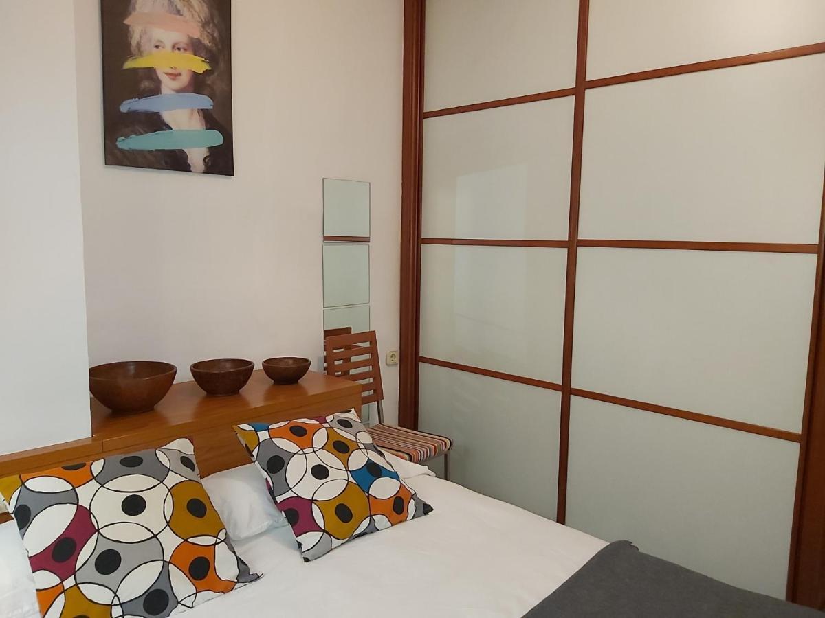 Apartamento San Luis. Plaza De Parking Gratis!!! Sevilla Exterior foto
