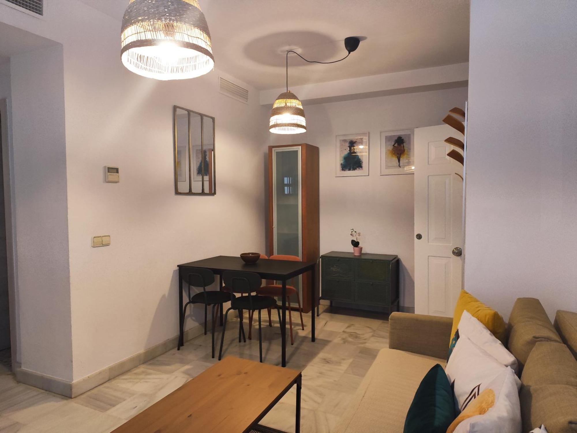 Apartamento San Luis. Plaza De Parking Gratis!!! Sevilla Exterior foto